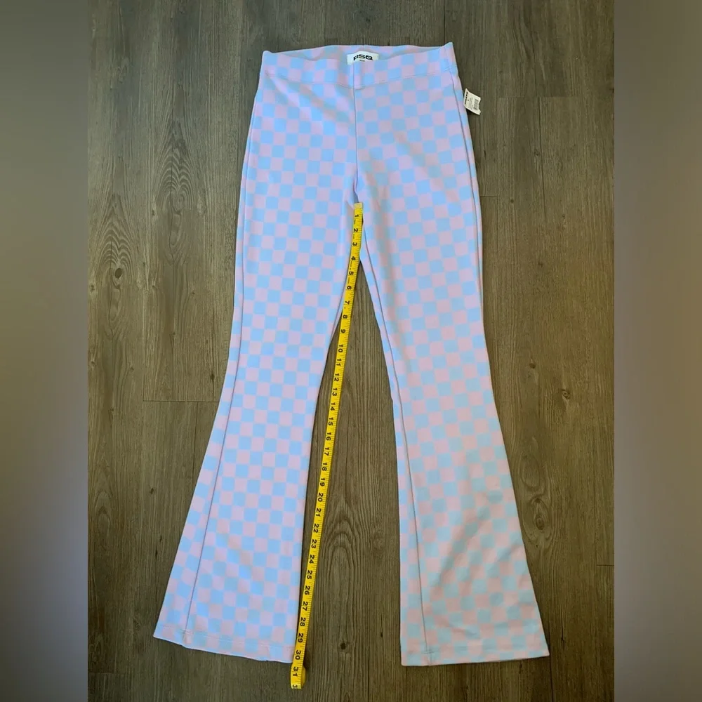 pants - Picture 3 of 6